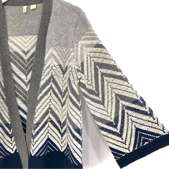 Anthropologie Moth Gray White Chevron Knit Open Front Cardigan Sweater - Picture 9 of 15